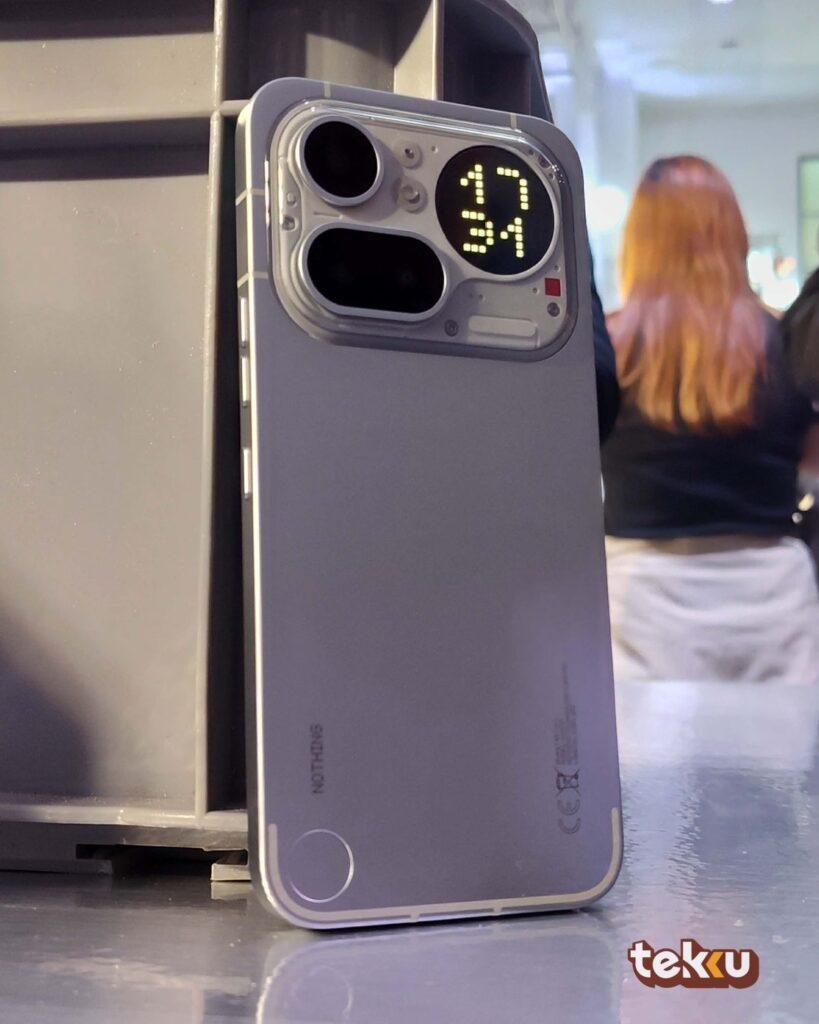 The Nothing Phone (4a) Pro sporting a renewed visual identity alongside a new camera bar.